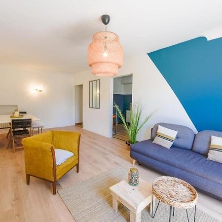 Charmant Logement Plein Pied Au Coeur Du Village Castelculier Exteriör bild